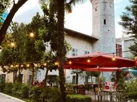 The Englishman's Clock Tower Hostel & More