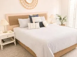 Oaks Pacific Blue Resort - Studio Lagoon Apartment