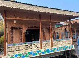 Luxury Egypt Group of House Boat