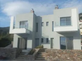 Almira Suites by the sea 3