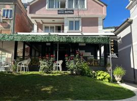 Royal Hotel Peshkopi Albania，位于Peshkopi的酒店
