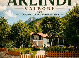 Bujtina Arlindi，位于瓦勒博内的酒店