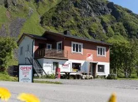 Unstad Surfpacker Hostel