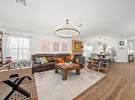 4 BR 6 Beds Cozy Farmhouse Retreat mins to Amazon