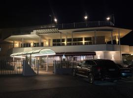 Hotel Eurovil Beach & Pool，位于普雷多雷的酒店
