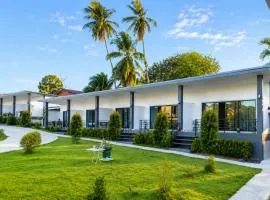 Hillside Premium Hotel