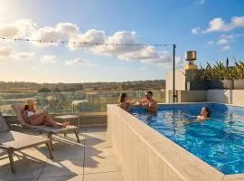 Ta' Guzeppi Boutique Stays Near St Thomas Bay