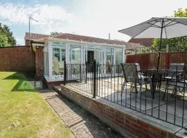 51 Colin McLean Road