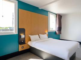 B&B HOTEL Lieusaint Carré Sénart，位于略桑的酒店