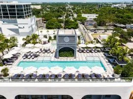 The 27 Wynwood