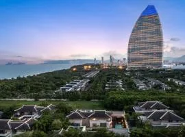 三亚仁恒海棠湾海岸度假别墅 「离沙滩100米，毗邻亚特兰蒂斯水世界，免税城」