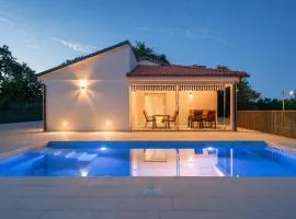 Holiday House Sontag