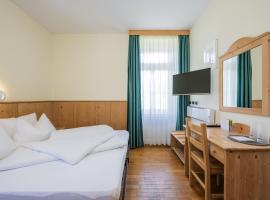 Guesthouse - Cultural Center Gustav Mahler，位于多比亚科的酒店
