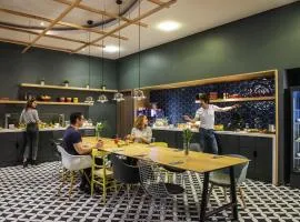 柏林选帝侯大街阿德吉奥公寓式酒店