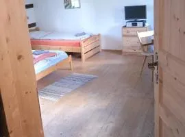 Ruhig Wohnen - einfache Wohnung auf dem Bauernhof
