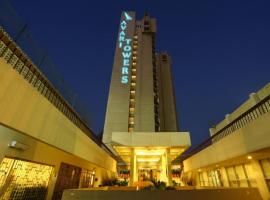 Avari Towers Karachi，位于卡拉奇的酒店