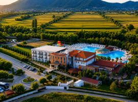 Gardenland Resort，位于斯库台的酒店