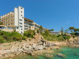 Hotel Cap Roig & Spa by Brava Hoteles，位于普拉加德阿罗的酒店