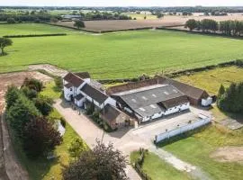 Deighton Lodge
