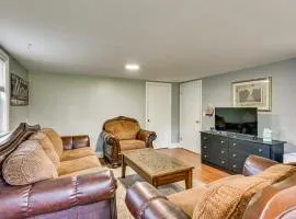 Cozy South Easton Apt Near Boston & Stadium