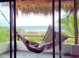 Casa Leah Puerto Escondido，位于埃斯孔迪多港的酒店