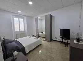 MH Apartment - 100 meters from the Rivarolo train station
