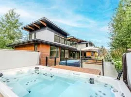 Mountain View Estate 42 Acre Luxury Getaway Invermere