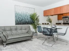 1807- Gorgeous 2 bedroom heart of brickell free parking