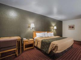 Rodeway Inn Hurricane - Zion National Park Area，位于哈里肯的酒店