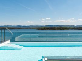 Lake View Żywiec Resort & SPA，位于耶维克的酒店