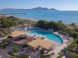Sarena de Muro Resort Mallorca, part of Destination by Hyatt，位于穆罗海滩的酒店