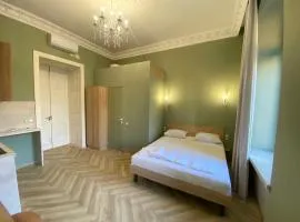 Апарт-готель в центрі"ВІП апартаменти"