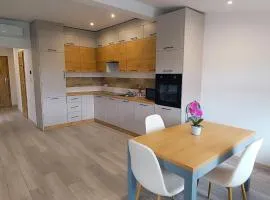 Apartamenty, Noclegi, Pokoje u Tomka III