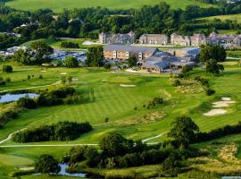 The Wiltshire Hotel, Golf and Leisure Resort，位于史云顿的酒店