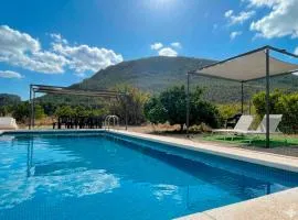 Casas Amarillas. Finca el Campillo