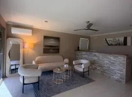 Serene Glen Eden Retreat Ground Floor in a shared property