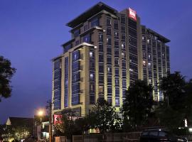 ibis Semarang Simpang Lima，位于三宝垄的酒店