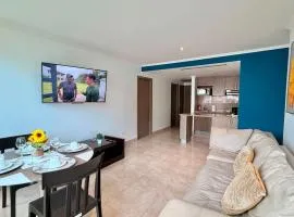 Depa familiar amplio con Parqueo, piscina y gym RF1-1011