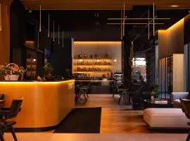 Vila-L Hotel