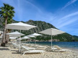 Mövenpick Hotel & Residences Teuta Kotor Bay，位于科托尔的酒店