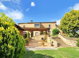 Il casale di Sandra，位于丘西的酒店