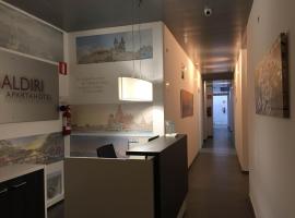 巴尔迪利公寓酒店，位于圣博伊德约布雷格Sant Boi de Llobregat Museum附近的酒店