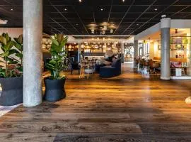 兰斯中心诺富特套房酒店