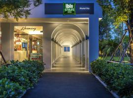 Ibis Styles Phuket City，位于普吉镇的酒店