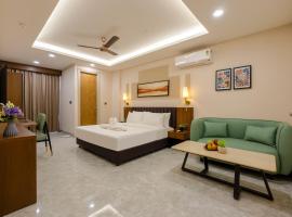 Saltstayz Premier Faridabad Near Sarita Vihar，位于法里达巴德的酒店