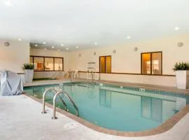 Comfort Inn & Suites Green Bay Stadium Area