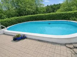 Exclusive house with private pool and private lake