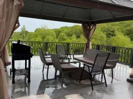 Alvina Guest house