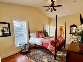 The Judge's Chambers Superior King Bed