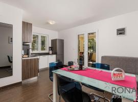 Rona Apartments Zlatko，位于伊穆尼的酒店